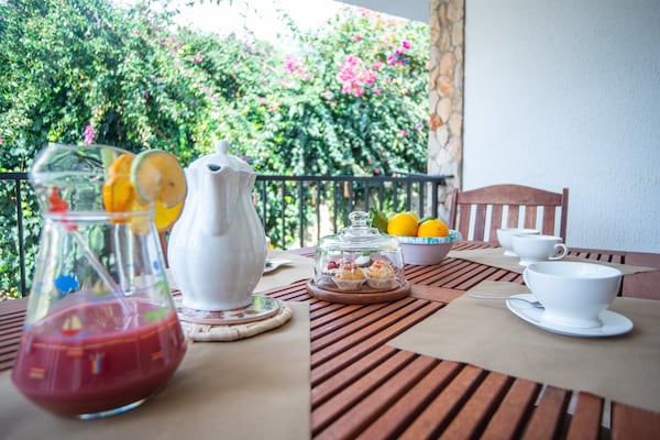 Foto van Villa in Sicilië met zwembad bij strand - Vakantiehuis in Castellammare del Golfo - Facilities