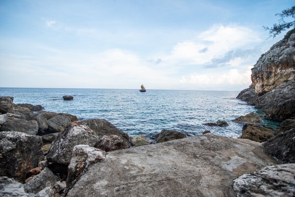Foto van Villa in Sicilië met zwembad bij strand - Vakantiehuis in Castellammare del Golfo - AreaSummer20KM