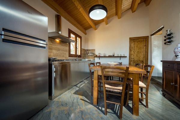 Foto van Villa in Sicilië bij Guidaloca Baai - Vakantiehuis in Castellammare del Golfo - Kitchen