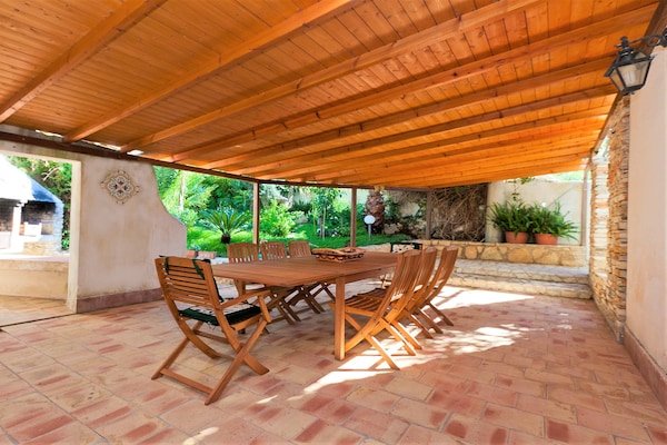 Foto van Villa met zeezicht en zwembad - Vakantiehuis in Bonagia, Trapani - TerraceBalcony