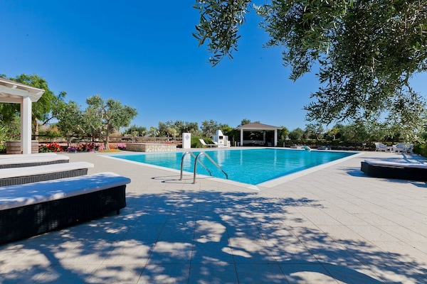 Foto van Vakantiehuis met zwembad op Sicilië - Vakantiehuis in Castellamare del Golfo - PoolOfHouse