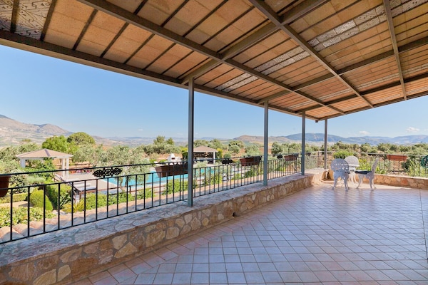 Foto van Vakantiehuis met zwembad op Sicilië - Vakantiehuis in Castellamare del Golfo - Ambiance