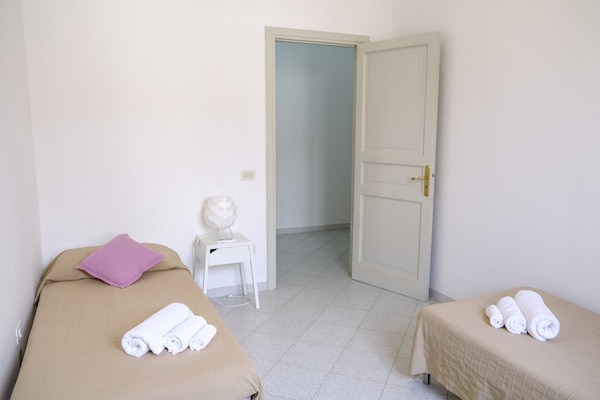 Foto van Villa in Sicilië met zwembad bij Erice & Trapani - Vakantiehuis in Marsala - BedRoom