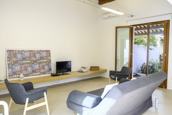 Foto van Villa in Sicilië met zwembad bij Erice & Trapani - Vakantiehuis in Marsala - LivingRoom