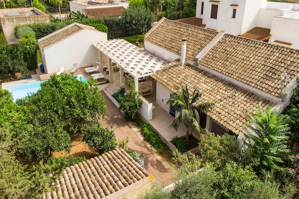 Foto van Villa in Sicilië met zwembad bij Erice & Trapani - Vakantiehuis in Marsala - GardenSummer