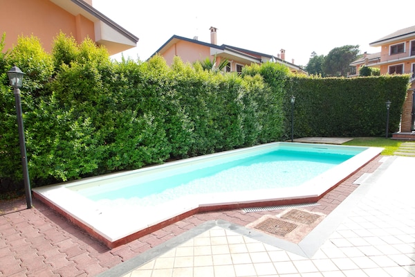 Foto van Ruime Siciliaanse Etna-villa - Vakantiehuis in Trecastagni CT - PoolOfHouse