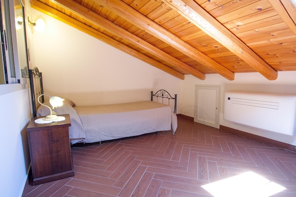 Foto van Ruime Siciliaanse Etna-villa - Vakantiehuis in Trecastagni CT - BedRoom
