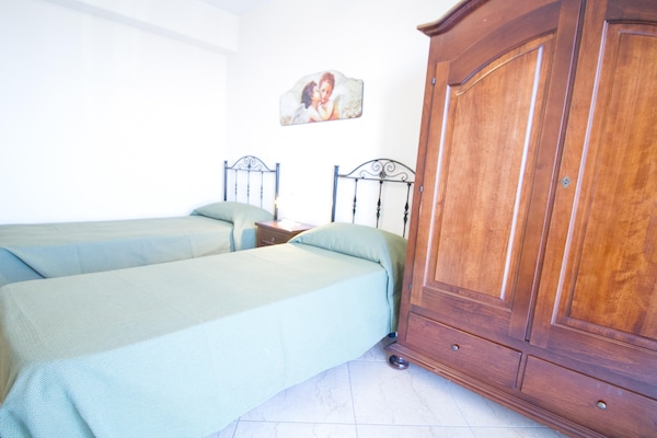 Foto van Ruime Siciliaanse Etna-villa - Vakantiehuis in Trecastagni CT - BedRoom