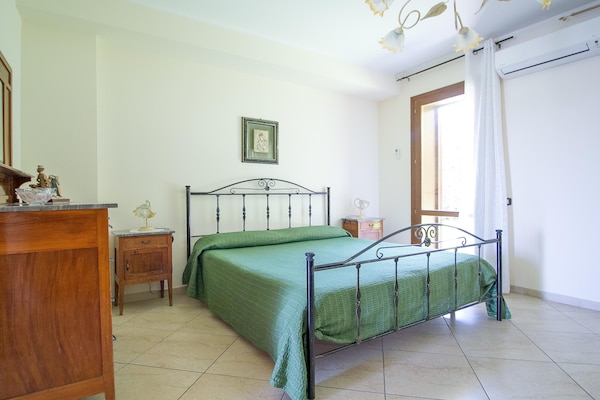 Foto van Ruime Siciliaanse Etna-villa - Vakantiehuis in Trecastagni CT - BedRoom