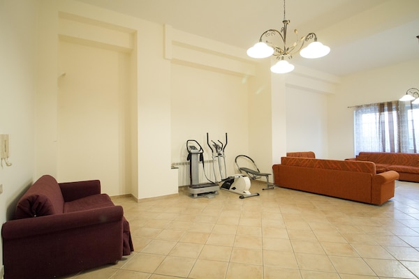 Foto van Siciliaanse villa met uitzicht op zee - Vakantiehuis in Trecastagni CT - LivingRoom