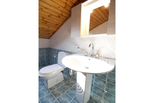 Foto van Siciliaanse villa met uitzicht op zee - Vakantiehuis in Trecastagni CT - BathRoom