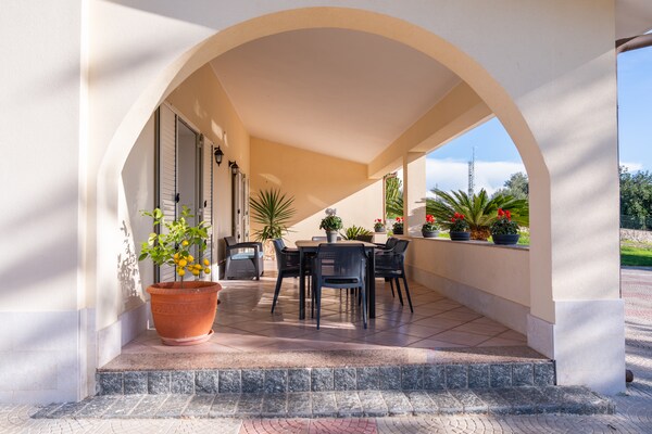Foto van Vakantiehuis in Floridia met terras - Vakantiehuis in Floridia (SR) - TerraceBalcony