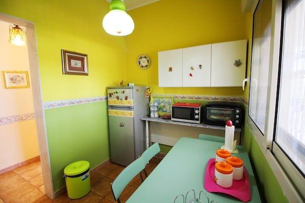 Foto van Vakantiehuis in Siracusa met privézwembad - Vakantiehuis in Siracusa - Kitchen