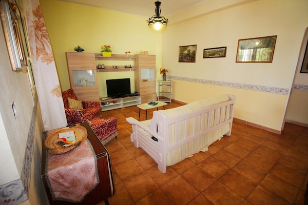 Foto van Vakantiehuis in Siracusa met privézwembad - Vakantiehuis in Siracusa - LivingRoom