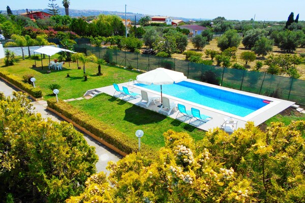 Foto van Vakantiehuis in Siracusa met privézwembad - Vakantiehuis in Siracusa - ViewSummer