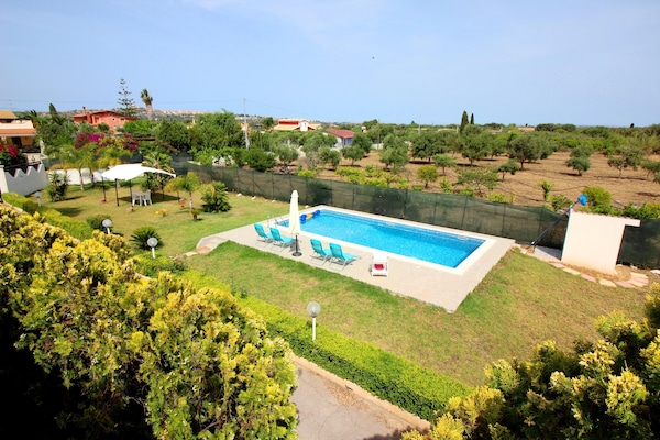 Foto van Vakantiehuis in Siracusa met privézwembad - Vakantiehuis in Siracusa - ViewSummer