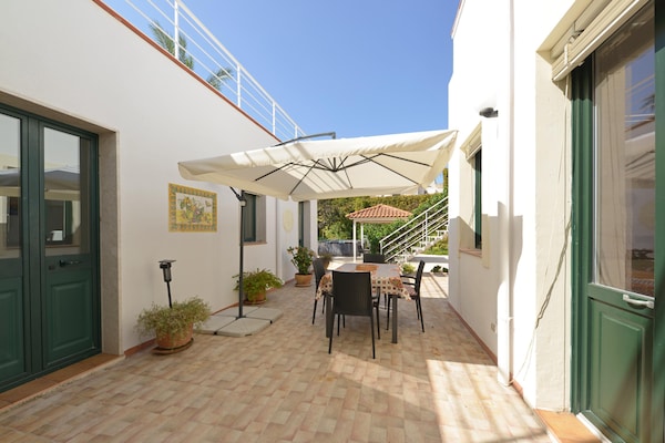 Foto van Vakantiehuis met privézwembad, Florida - Vakantiehuis in Floridia - TerraceBalcony