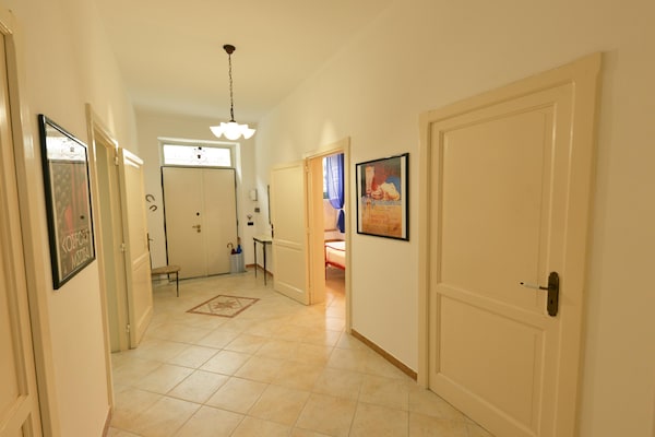 Foto van Vakantiehuis met privézwembad, Florida - Vakantiehuis in Floridia - HallReception