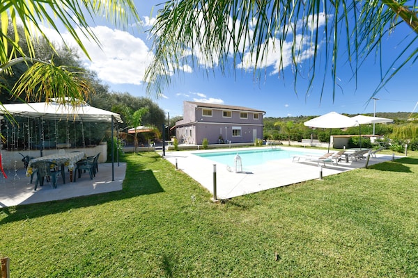 Foto van Villa met privézwembad - Vakantiehuis in Floridia (SR) - Pool