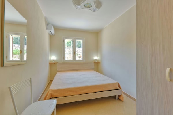 Foto van Vakantiehuis in Floridia met zwembad - Vakantiehuis in Floridia (SR) - BedRoom