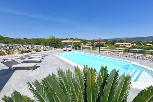 Foto van Vakantiehuis in Floridia met zwembad - Vakantiehuis in Floridia (SR) - PoolOfHouse