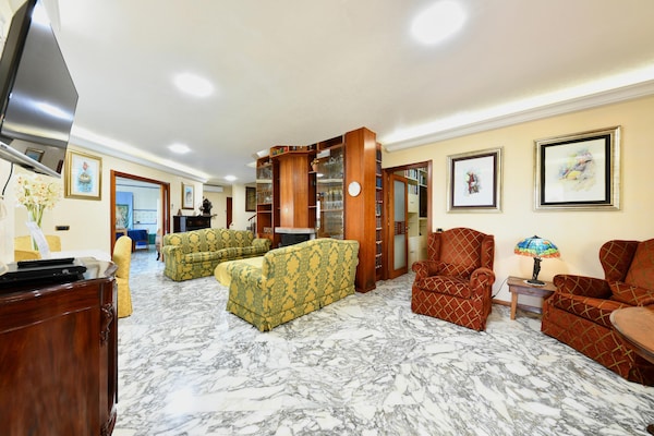 Foto van Villa met privézwembad nabij Terrauzza - Vakantiehuis in Siracusa Terrauzza - LivingRoom