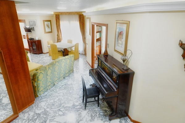 Foto van Villa met privézwembad nabij Terrauzza - Vakantiehuis in Siracusa Terrauzza - LivingRoom