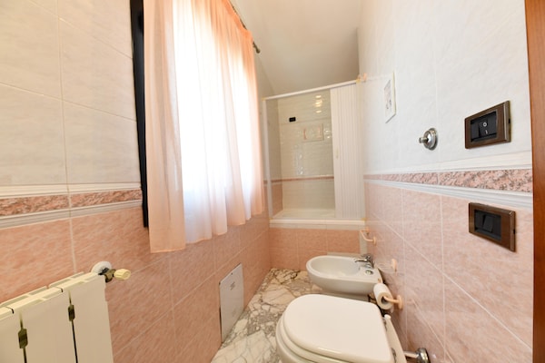 Foto van Villa met privézwembad nabij Terrauzza - Vakantiehuis in Siracusa Terrauzza - BathRoom