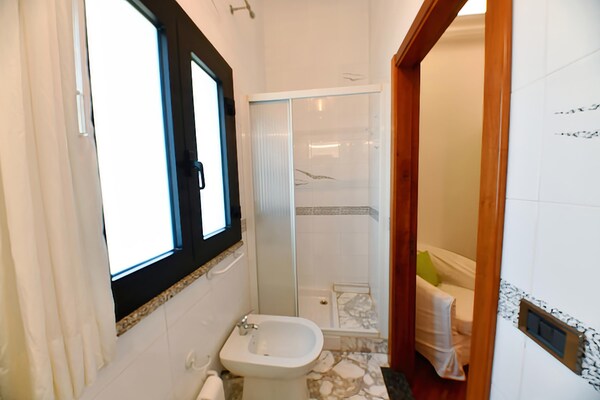 Foto van Villa met privézwembad nabij Terrauzza - Vakantiehuis in Siracusa Terrauzza - BathRoom