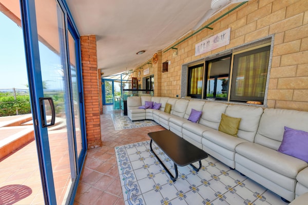 Foto van Villa met privézwembad nabij Terrauzza - Vakantiehuis in Siracusa Terrauzza - TerraceBalcony