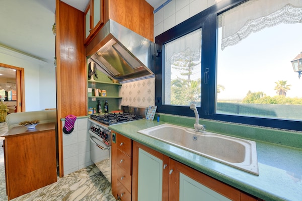 Foto van Villa met privézwembad nabij Terrauzza - Vakantiehuis in Siracusa Terrauzza - Kitchen