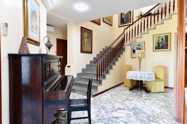 Foto van Villa met privézwembad nabij Terrauzza - Vakantiehuis in Siracusa Terrauzza - HallReception