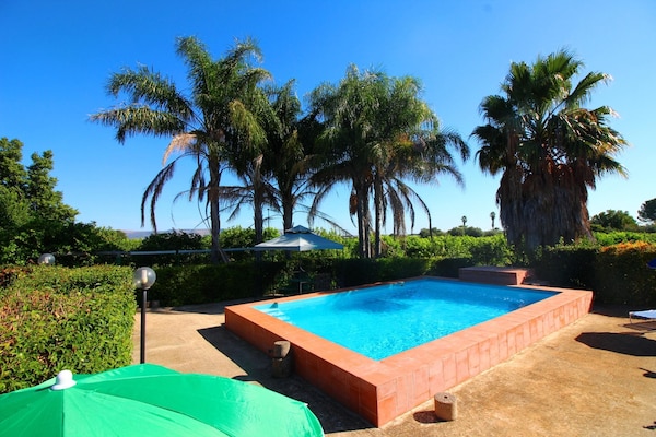 Foto van Vakantiehuis in Siracusa met tuin - Vakantiehuis in Siracusa (SR) - PoolOfHouse