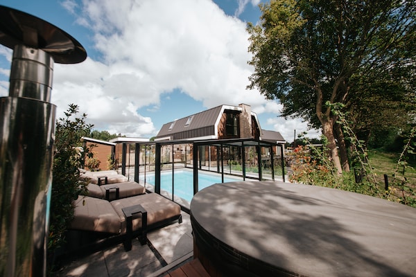 Foto van Prachtig vakantiehuis in Waarland - Vakantiehuis in Waarland - TerraceBalcony