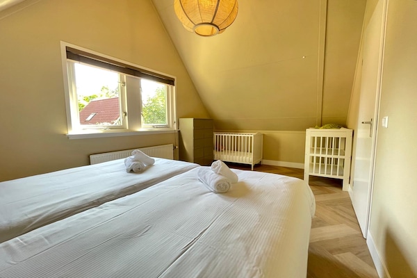 Foto van Gezellig vakantiehuis voor 6 met open haard. - Vakantiehuis in Sint Maarten - BedRoom
