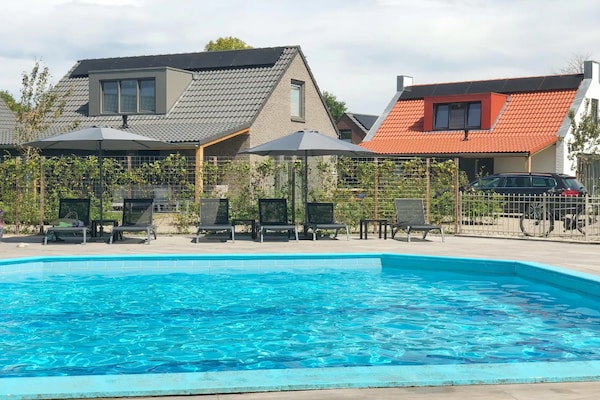 Foto van Gezellig vakantiehuis voor 6 met open haard. - Vakantiehuis in Sint Maarten - PoolOfHouse