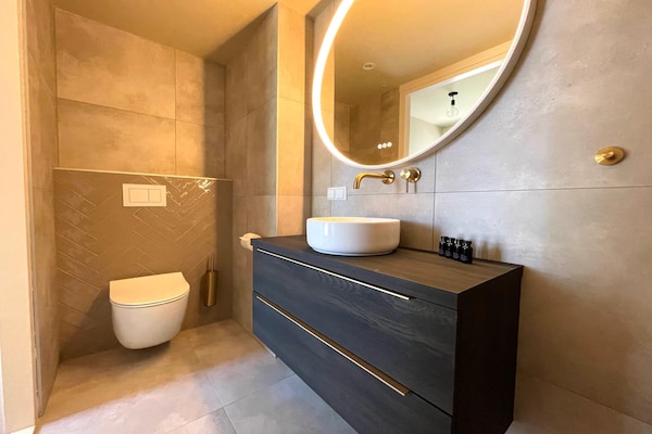 Foto van Gezellig vakantiehuis voor 6 met open haard. - Vakantiehuis in Sint Maarten - BathRoom