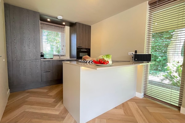 Foto van Gezellig vakantiehuis voor 6 met open haard. - Vakantiehuis in Sint Maarten - Kitchen