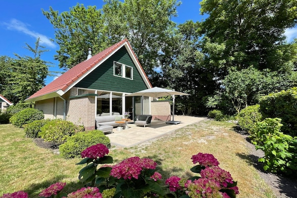 Foto van Gezellig vakantiehuis voor 6 met open haard. - Vakantiehuis in Sint Maarten - ExteriorSummer