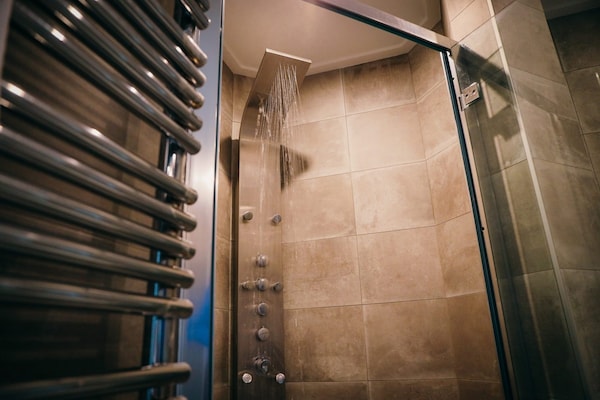 Foto van Villa in Nederland met Privézwembad - Vakantiehuis in Voorthuizen - BathRoom