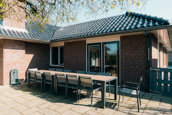 Foto van Villa in Nederland met Privézwembad - Vakantiehuis in Voorthuizen - TerraceBalcony