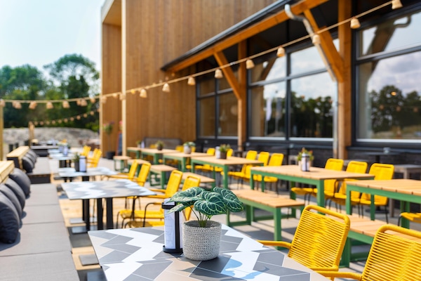 Foto van Luxe villa in Nieuwvliet-Bad met privézwembad - Vakantiehuis in Nieuwvliet - ParkFacilities