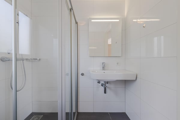 Foto van Villa in Arcen met Privézwembad & Wellness - Vakantiehuis in Arcen - BathRoom