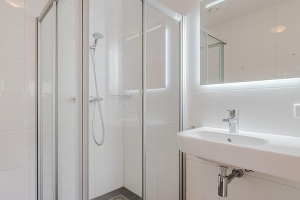Foto van Villa in Arcen met Privézwembad & Wellness - Vakantiehuis in Arcen - BathRoom
