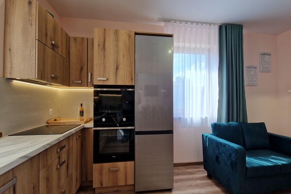 Foto van Vakantiehuis Wiśniowa met Zwembad en Bergen - Vakantiehuis in Iwierzyce - Kitchen
