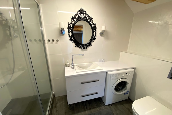 Foto van Vakantiehuis in Dziwnowek met Zwembad en Strand - Vakantiehuis in Dziwnowek - BathRoom