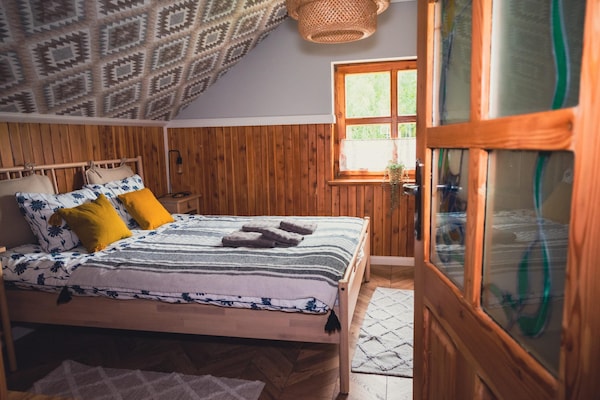 Foto van Grote vakantievilla met sauna, jacuzzi en zwembad. - BedRoom