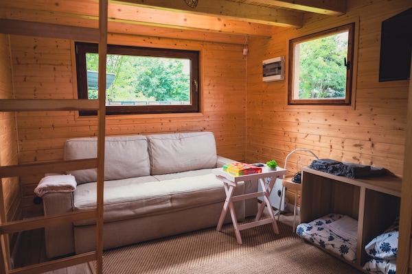 Foto van Grote vakantievilla met sauna, jacuzzi en zwembad. - BedRoom