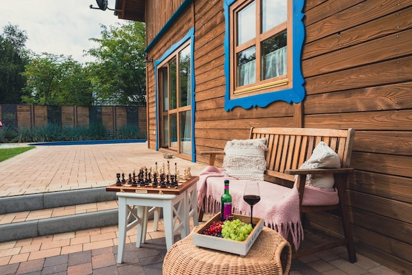 Foto van Grote vakantievilla met sauna, jacuzzi en zwembad. - Terrace