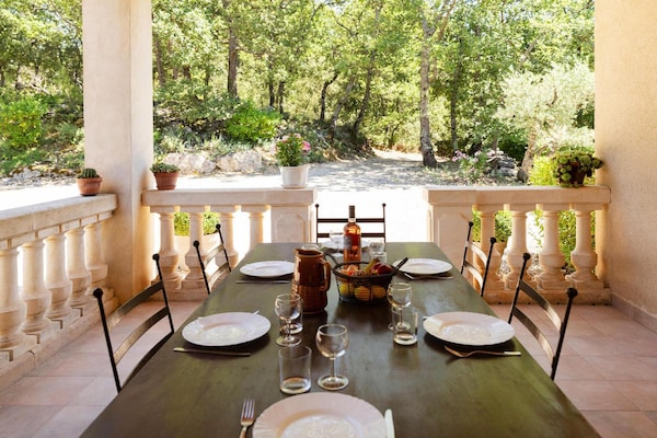 Foto van Ménerbes Huis met Privézwembad - Vakantiehuis in Ménerbes - TerraceBalcony